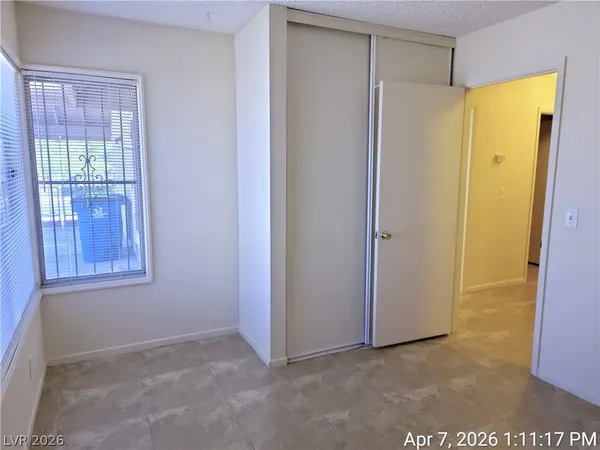 $1,637 | 4061 Foxgrove Drive, Las Vegas, NV 89147