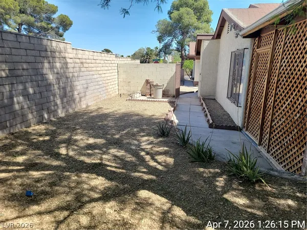 $1,637 | 4061 Foxgrove Drive, Las Vegas, NV 89147