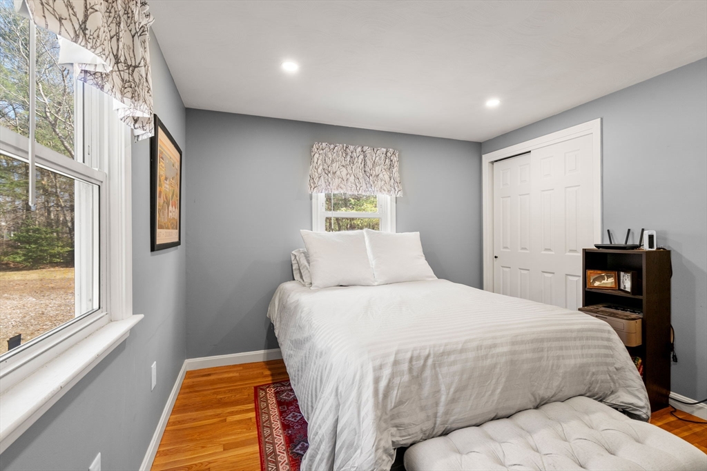 8 Wapping Road Kingston, MA 02364 - Photo 16 of 31