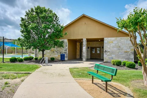 $265,000 | 317 Bedford Falls Lane, Jarrell, TX 76537