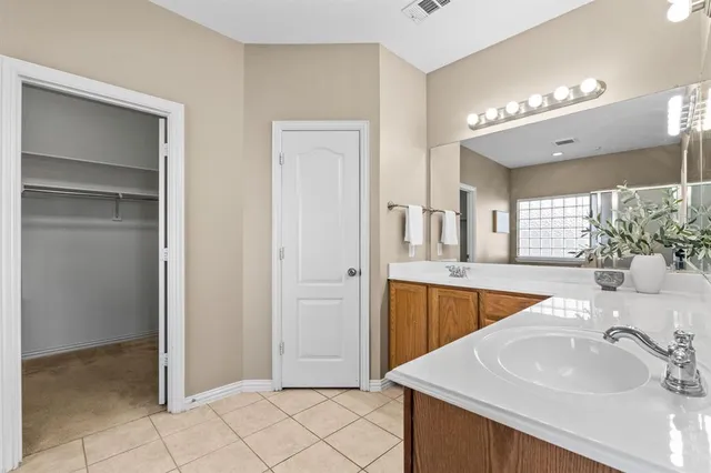 $669,000 | 3901 Bamberg Lane, Fort Worth, TX 76244