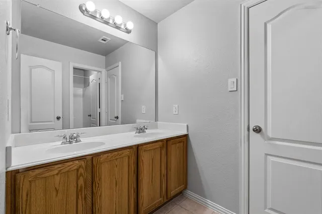 $669,000 | 3901 Bamberg Lane, Fort Worth, TX 76244