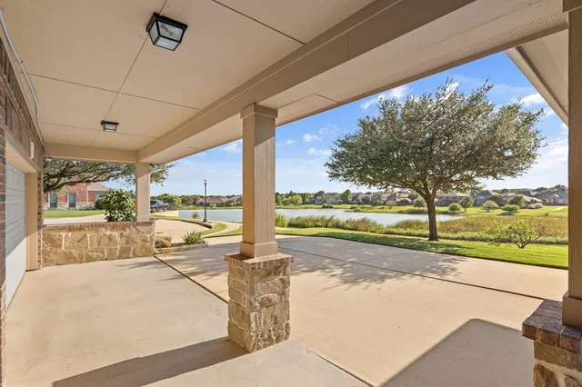 $669,000 | 3901 Bamberg Lane, Fort Worth, TX 76244