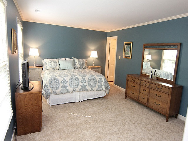 10317 Whitestone Road Raleigh, NC 27615 - Photo 9 of 18 Photo 9