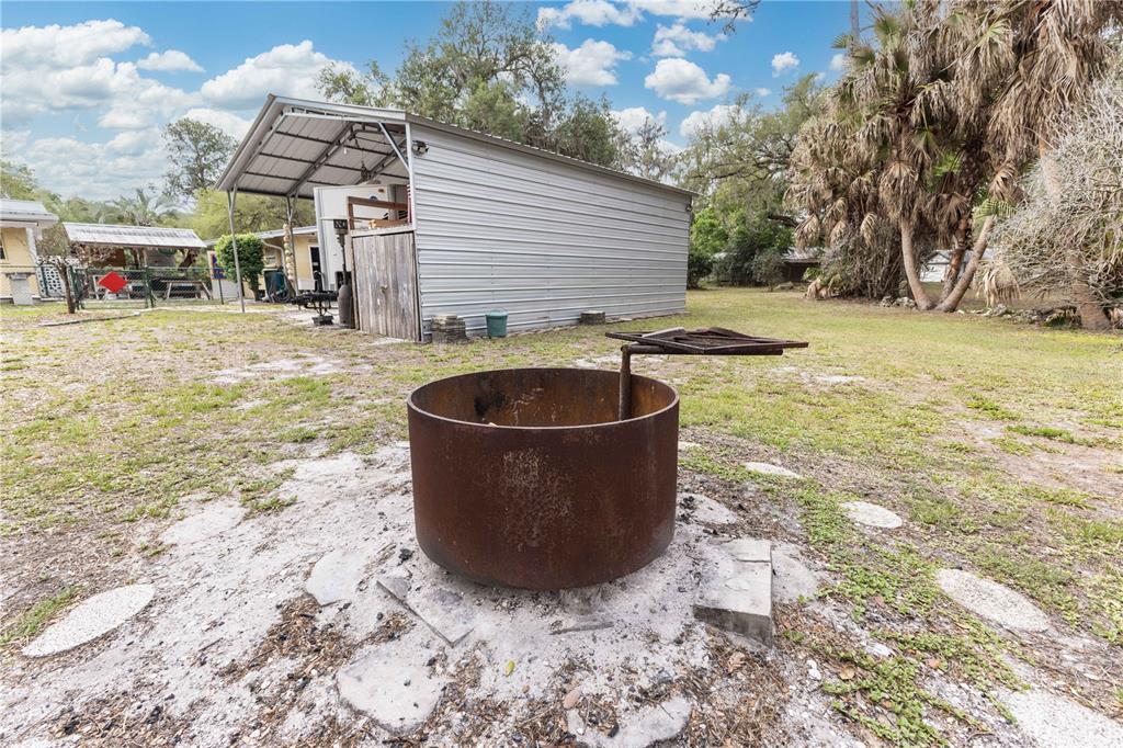 5175 Azalea Circle Dade City, FL 33523 - Photo 22 of 34 a view of outdoor space and yard