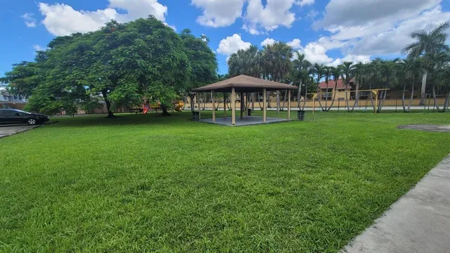 $2,450 | 6882 Northwest 173rd Drive, Unit 804, Hialeah, FL 33015