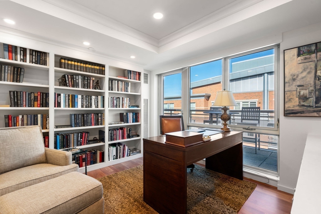 4 Battery Wharf, Unit 4604 Boston, MA 02109 - Photo 19 of 39