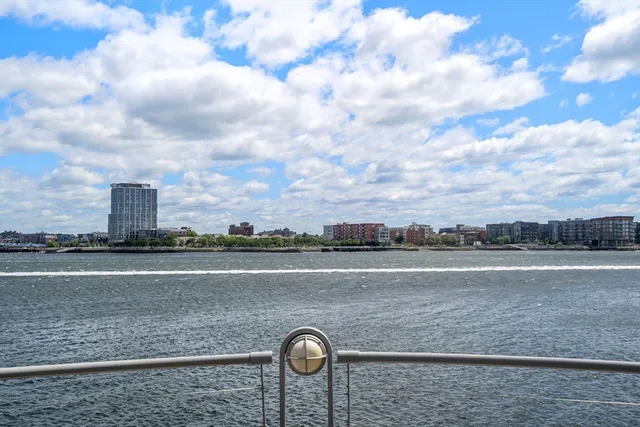 $2,800,000 | 4 Battery Wharf, Unit 4604, Boston, MA 02109