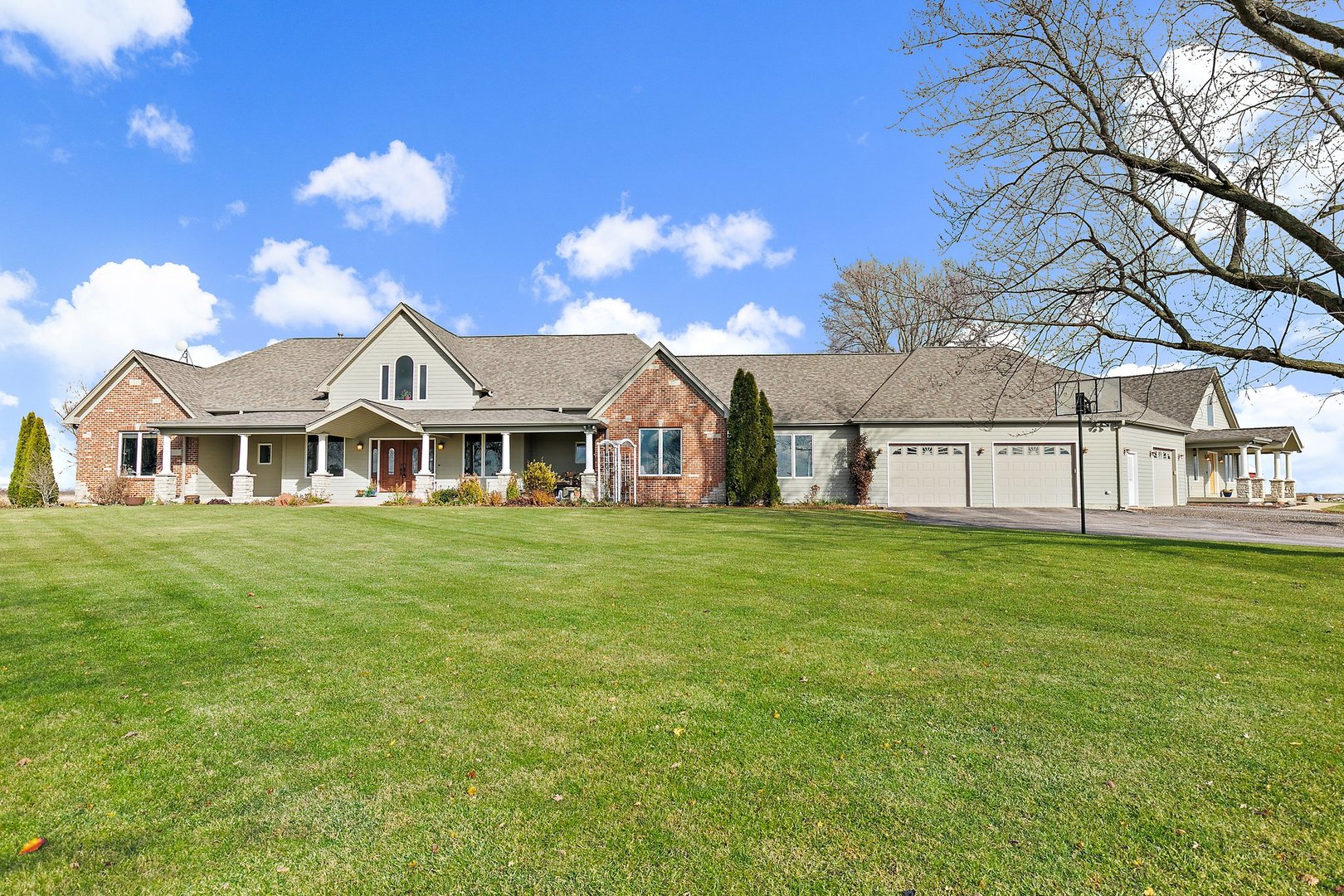550 Maplewood Road Somonauk, IL 60552 - Photo 2 of 91