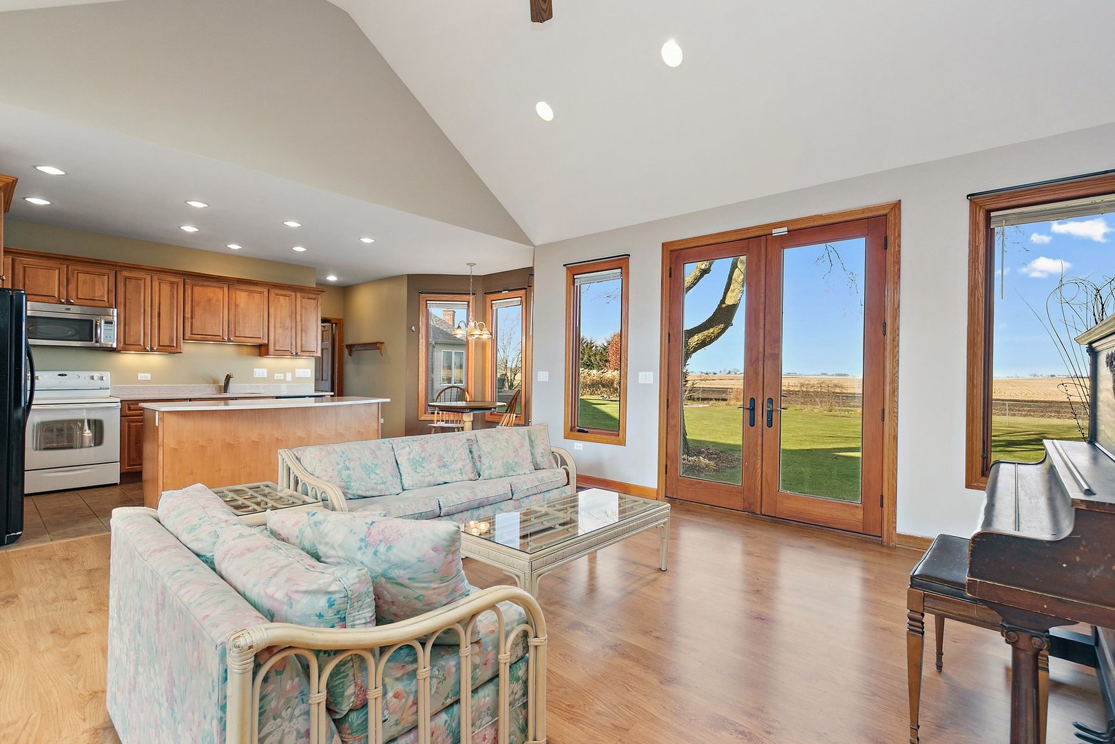 550 Maplewood Road Somonauk, IL 60552 - Photo 45 of 91 a living room with furniture and floor to ceiling windows