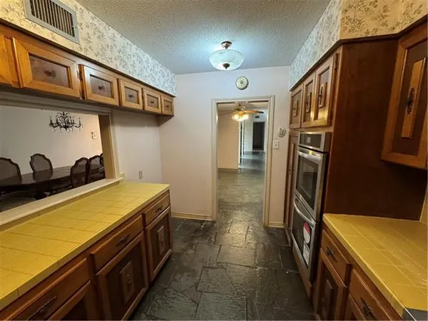 $350,000 | 401 Schlief Drive, Belle Chasse, LA 70037