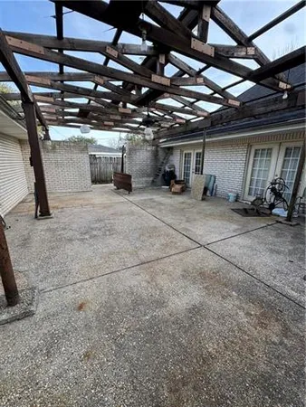 $350,000 | 401 Schlief Drive, Belle Chasse, LA 70037