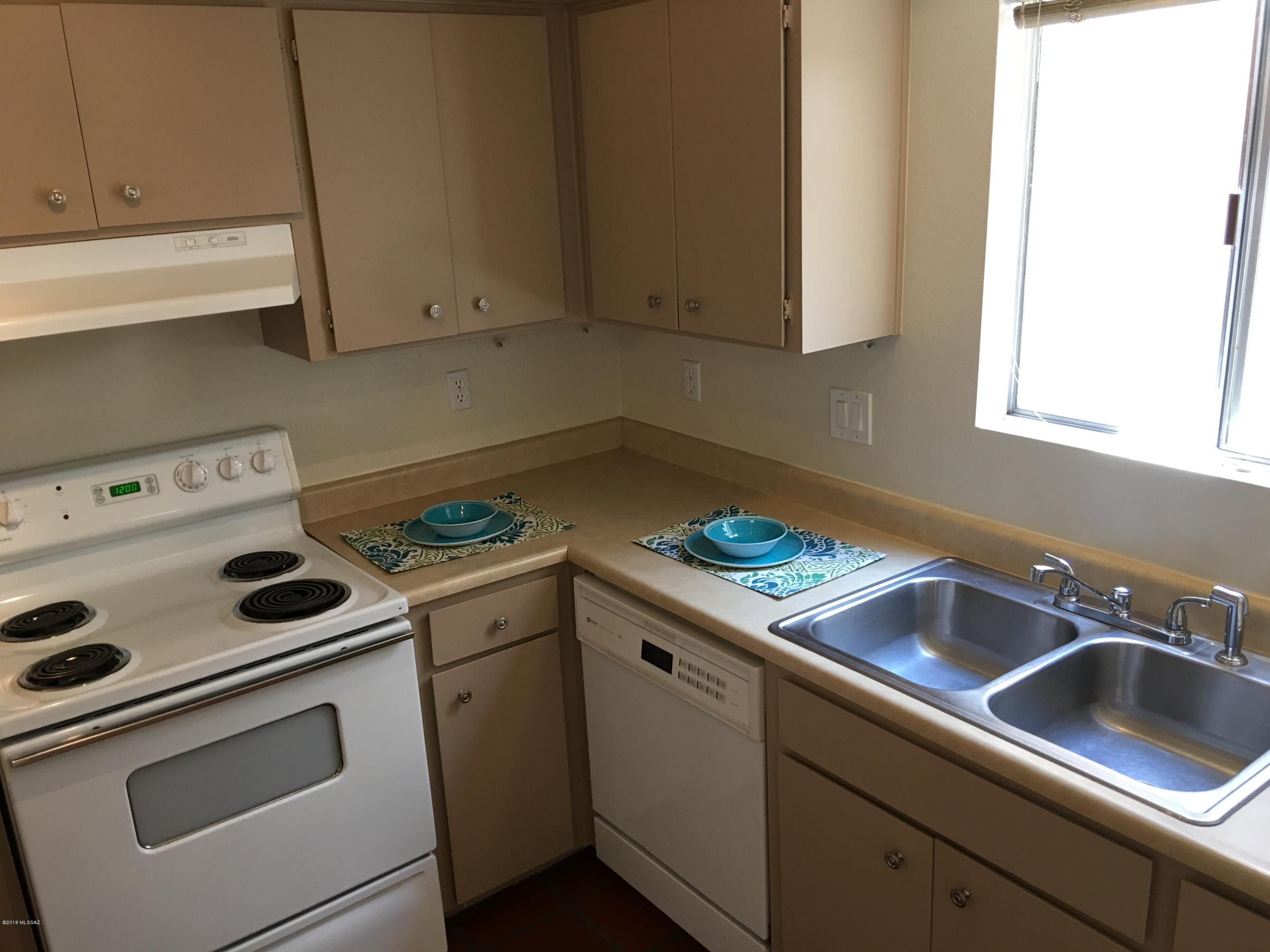 3750 North Country Club Road, Unit 40 Tucson, AZ 85716 - Photo 13 of 22