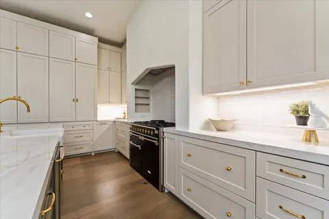 $1,850,000 | 28742 Champions Drive, Magnolia, TX 77355