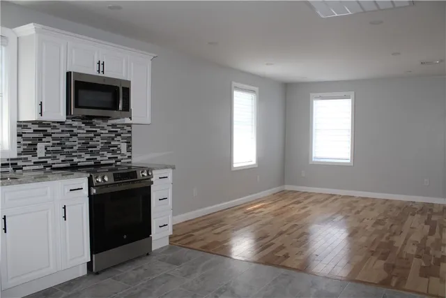 $2,200 | 213 Francis Avenue, Pawtucket, RI 02860