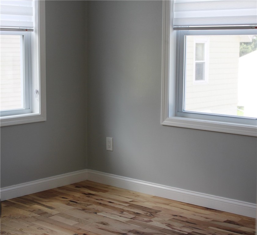 213 Francis Avenue Pawtucket, RI 02860 - Photo 12 of 16 Unit 2 Front Bed