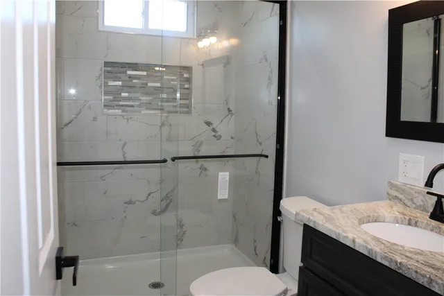 $2,200 | 213 Francis Avenue, Pawtucket, RI 02860