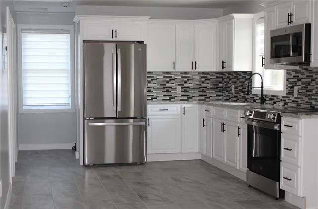 $2,200 | 213 Francis Avenue, Pawtucket, RI 02860