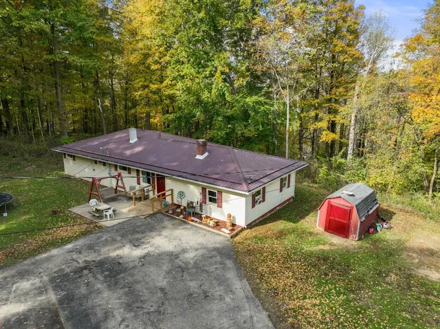 $724,900 | 4267 Highway 44, Connersville, IN 47331