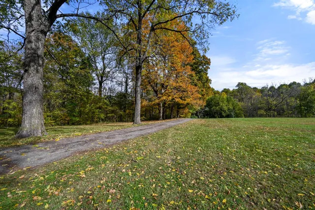 $724,900 | 4267 Highway 44, Connersville, IN 47331