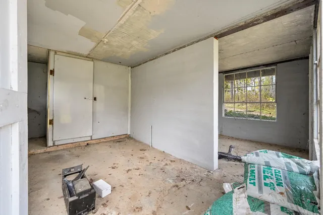 $724,900 | 4267 Highway 44, Connersville, IN 47331