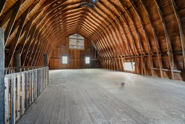 $724,900 | 4267 Highway 44, Connersville, IN 47331