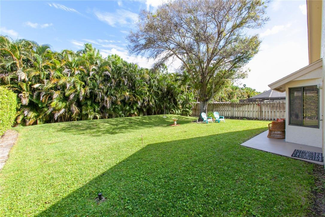 22392 Swordfish Drive Boca Raton, FL 33428 - Photo 16 of 25 GREAT BACK YARD! Plenty of privacy