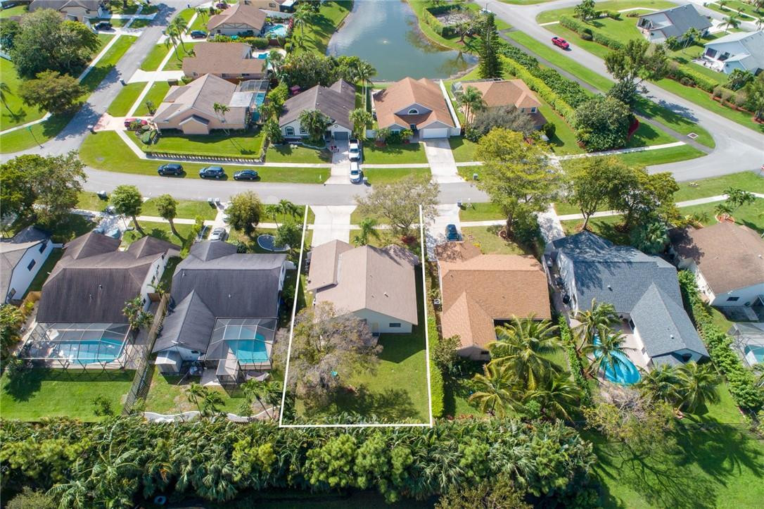 22392 Swordfish Drive Boca Raton, FL 33428 - Photo 20 of 25 Photo 21