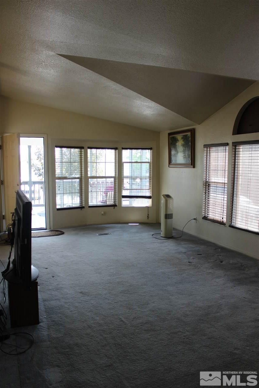5189 Anchorage Court Reno, NV 89506 - Photo 8 of 24 Photo 9