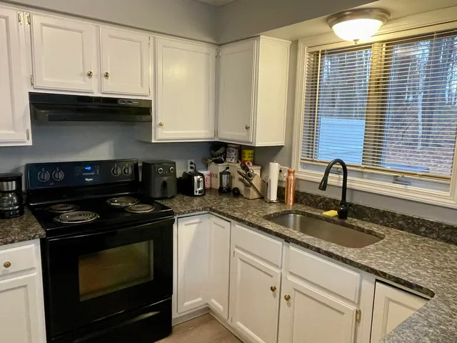 $259,000 | 12 Pine Hill Drive, Unit 12, Bath, ME 04530