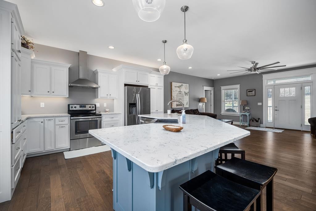 2165 Arcot Road Celina, TN 38551 - Photo 2 of 30 Gallery Image 2