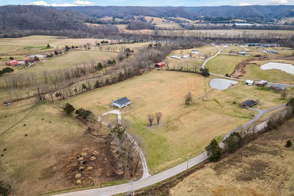2165 Arcot Road Celina, TN 38551 - Photo 30 of 30 Gallery Image 30