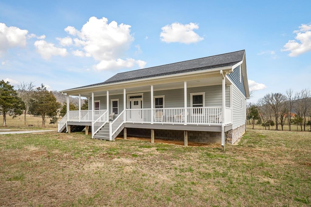 2165 Arcot Road Celina, TN 38551 - Photo 4 of 30 Gallery Image 4