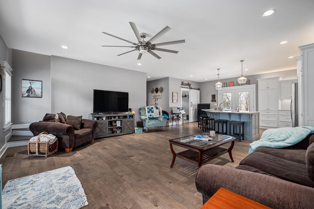 2165 Arcot Road Celina, TN 38551 - Photo 7 of 30 Gallery Image 7