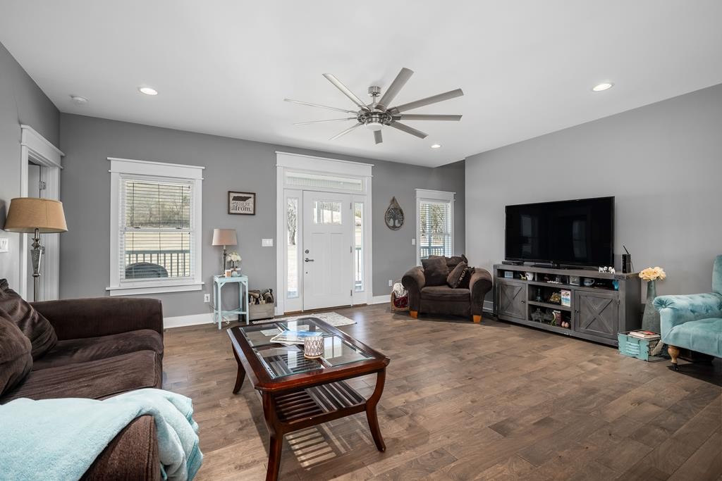 2165 Arcot Road Celina, TN 38551 - Photo 8 of 30 Gallery Image 8