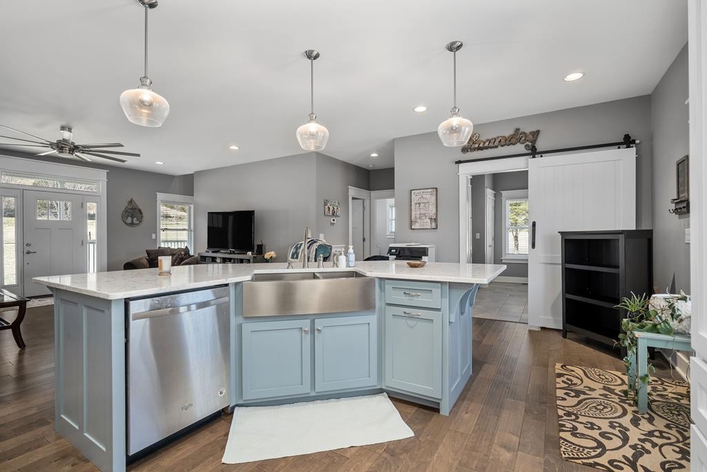 2165 Arcot Road Celina, TN 38551 - Photo 10 of 30 Gallery Image 10