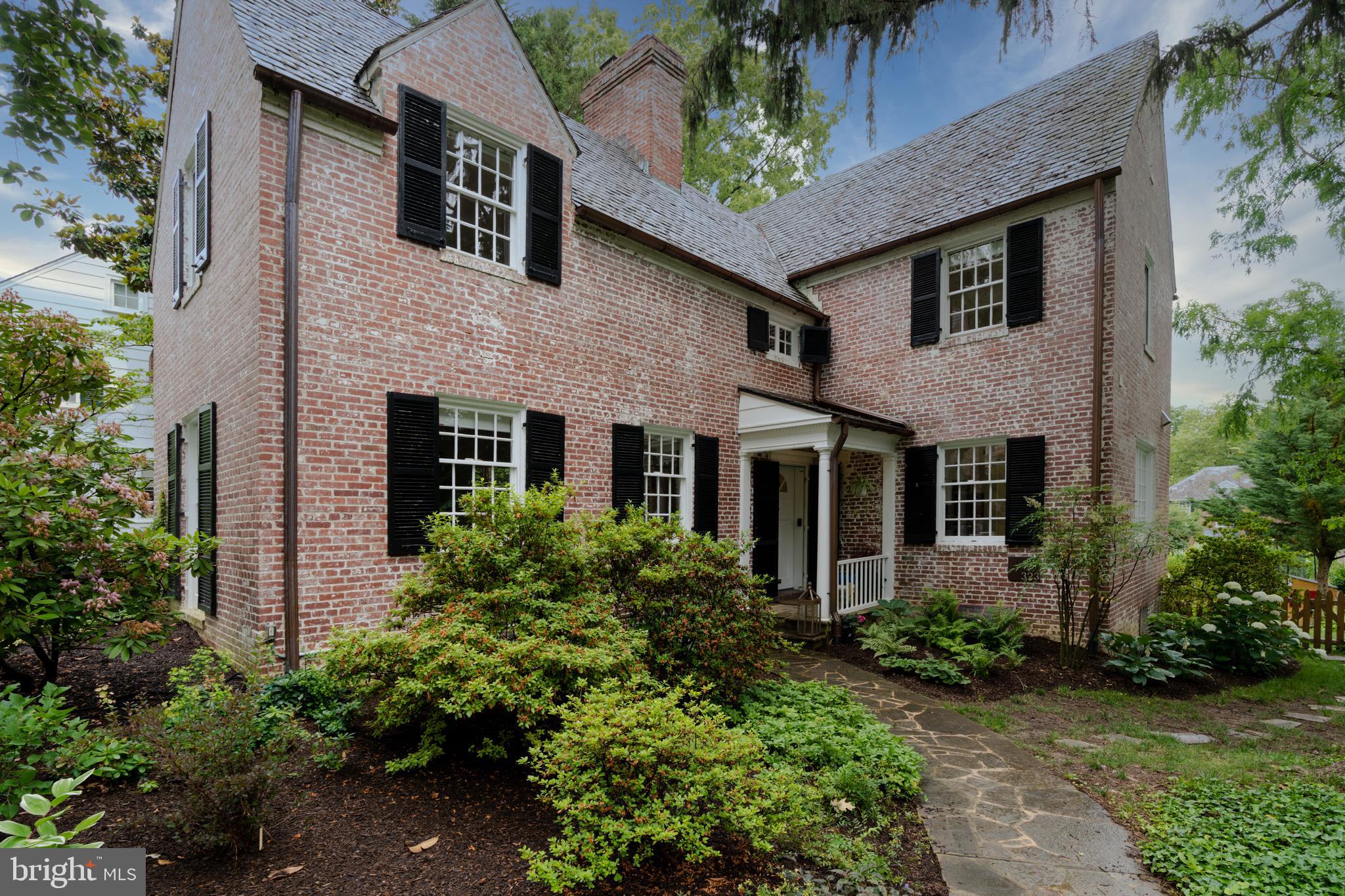 323 Tunbridge Road Baltimore, MD 21212 - Photo 1 of 53 Stunning whitewashed brick colonial