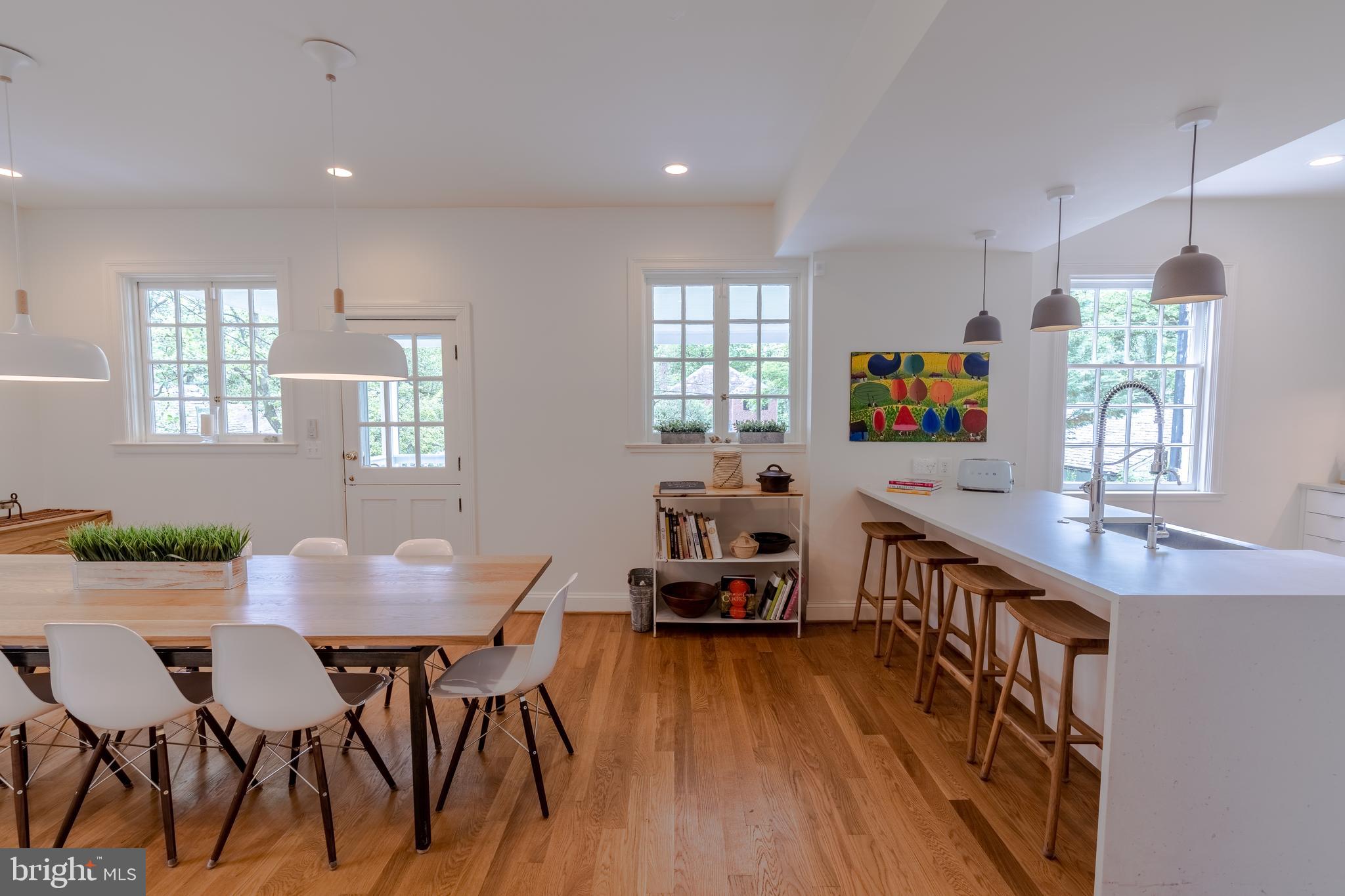 323 Tunbridge Road Baltimore, MD 21212 - Photo 3 of 53 Newly renovated open-concept kitchen and dining