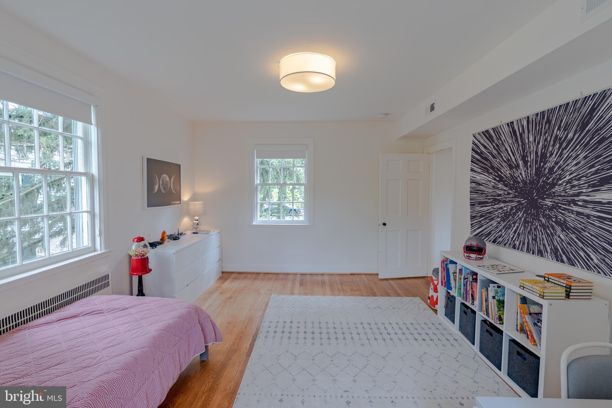 323 Tunbridge Road Baltimore, MD 21212 - Photo 29 of 53 Light-drenched third bedroom w/ three lrg windows