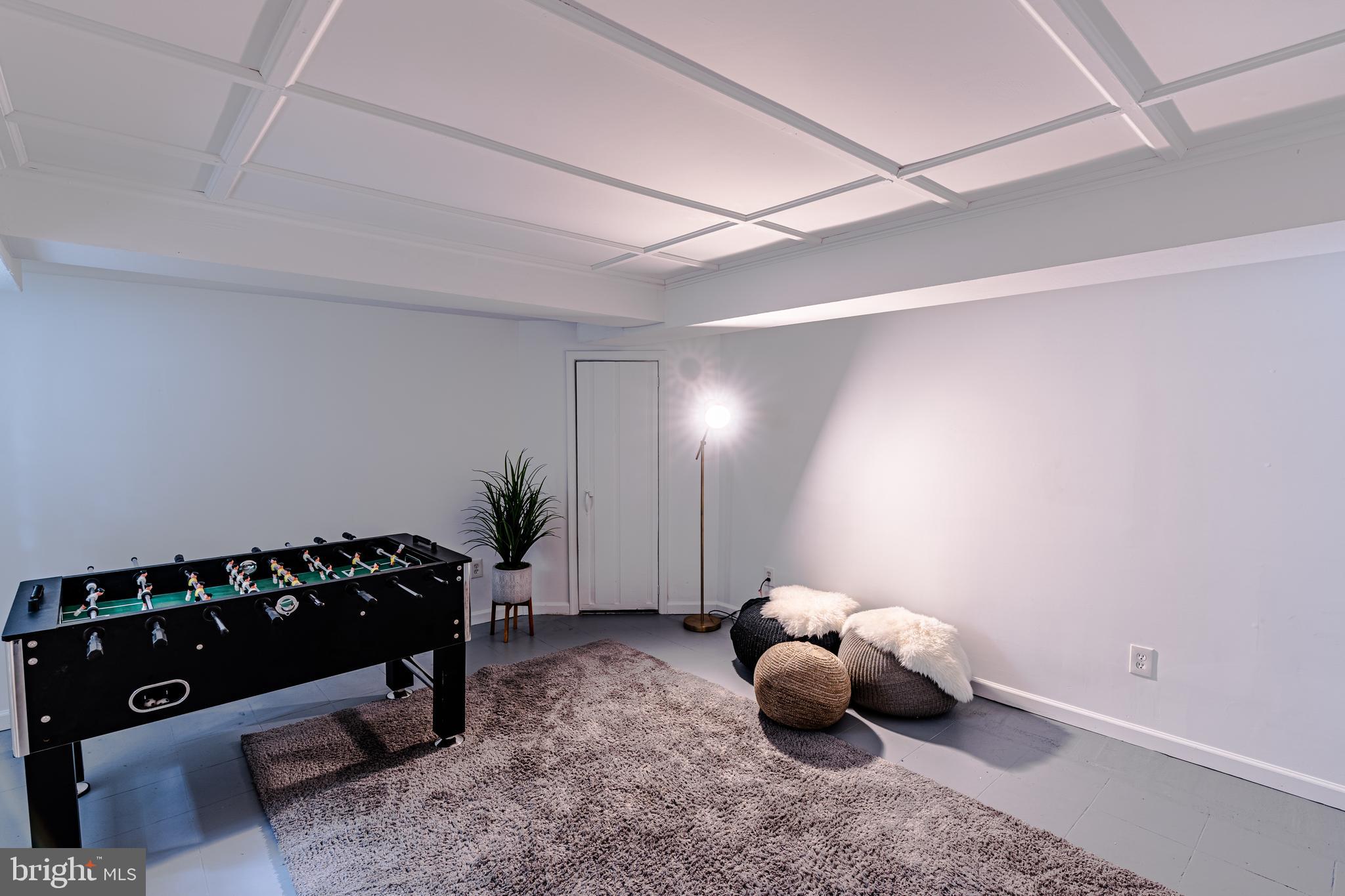 323 Tunbridge Road Baltimore, MD 21212 - Photo 38 of 53 Fully waterproofed (2020) lower-level game room