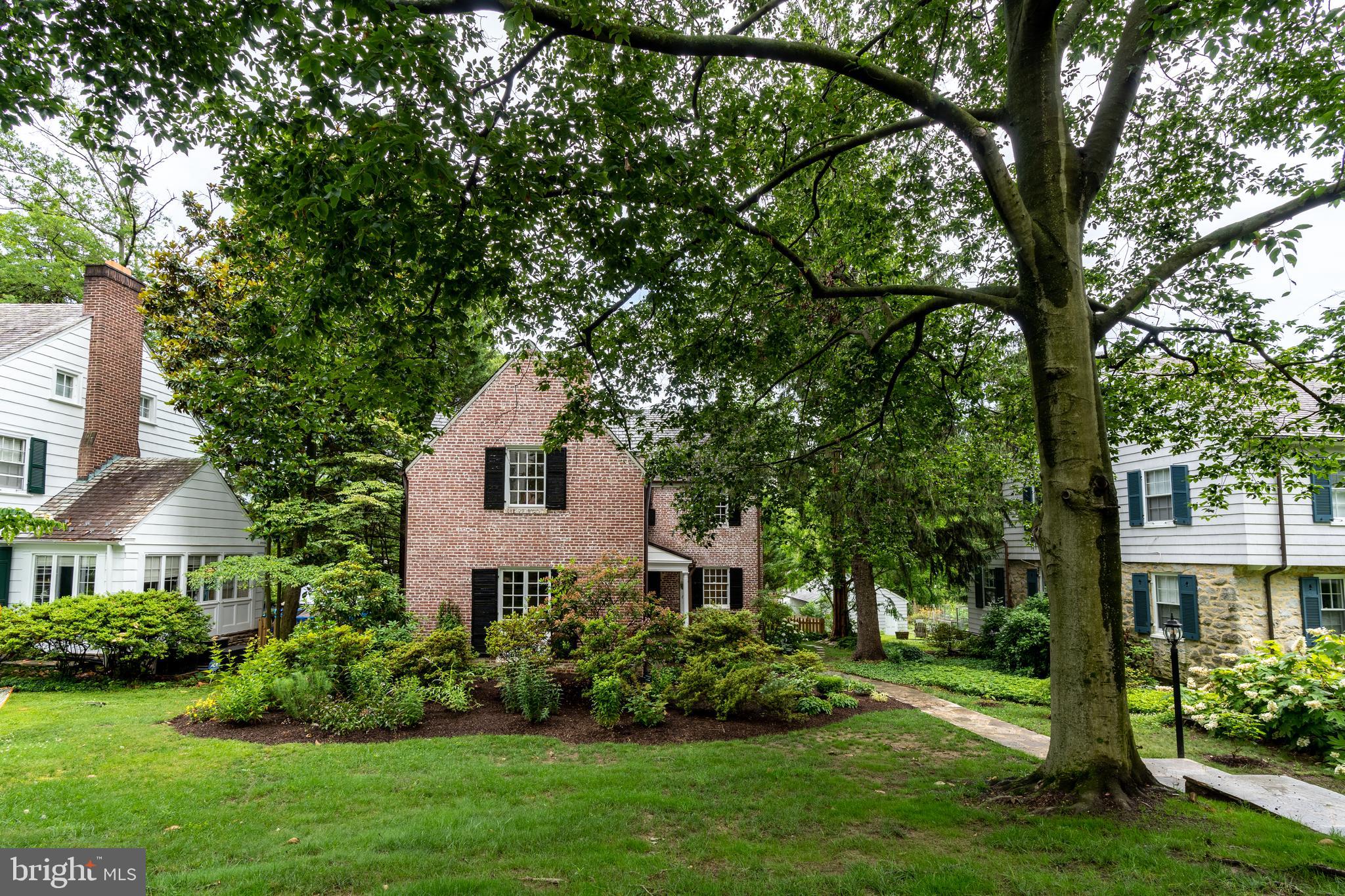 323 Tunbridge Road Baltimore, MD 21212 - Photo 44 of 53 Wonderful curb appeal