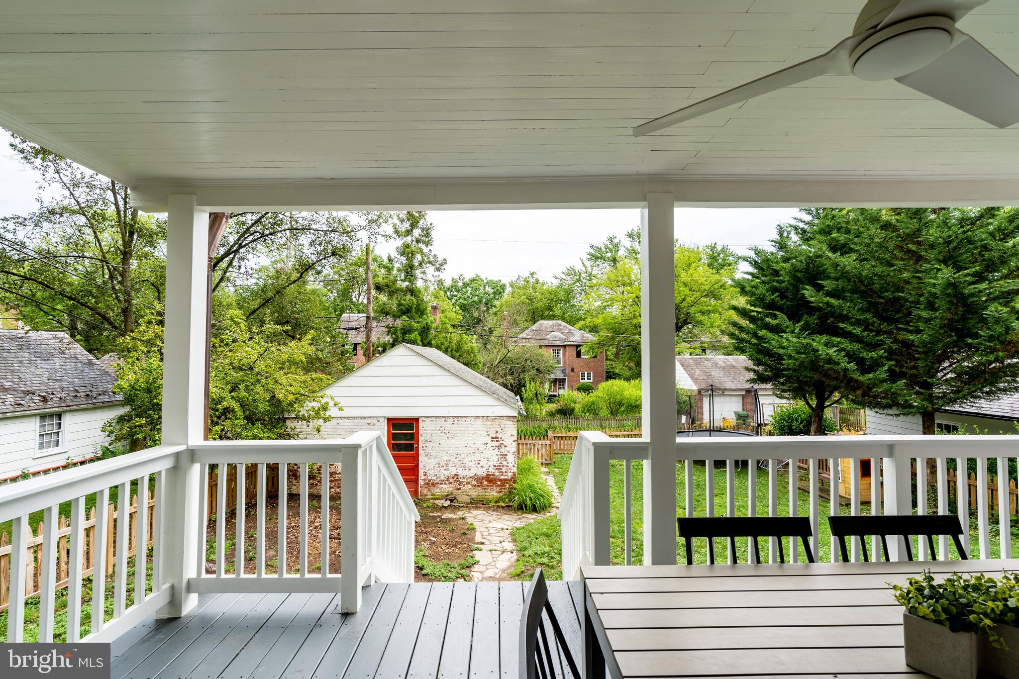 323 Tunbridge Road Baltimore, MD 21212 - Photo 50 of 53 Enjoy alfresco gatherings on the renovated porch