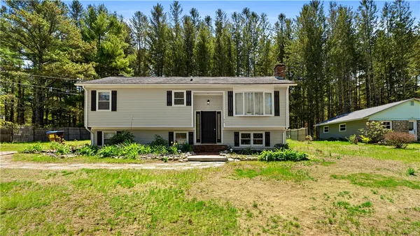 $3,300 | 20 Nipmuck Trail, West Greenwich, RI 02817