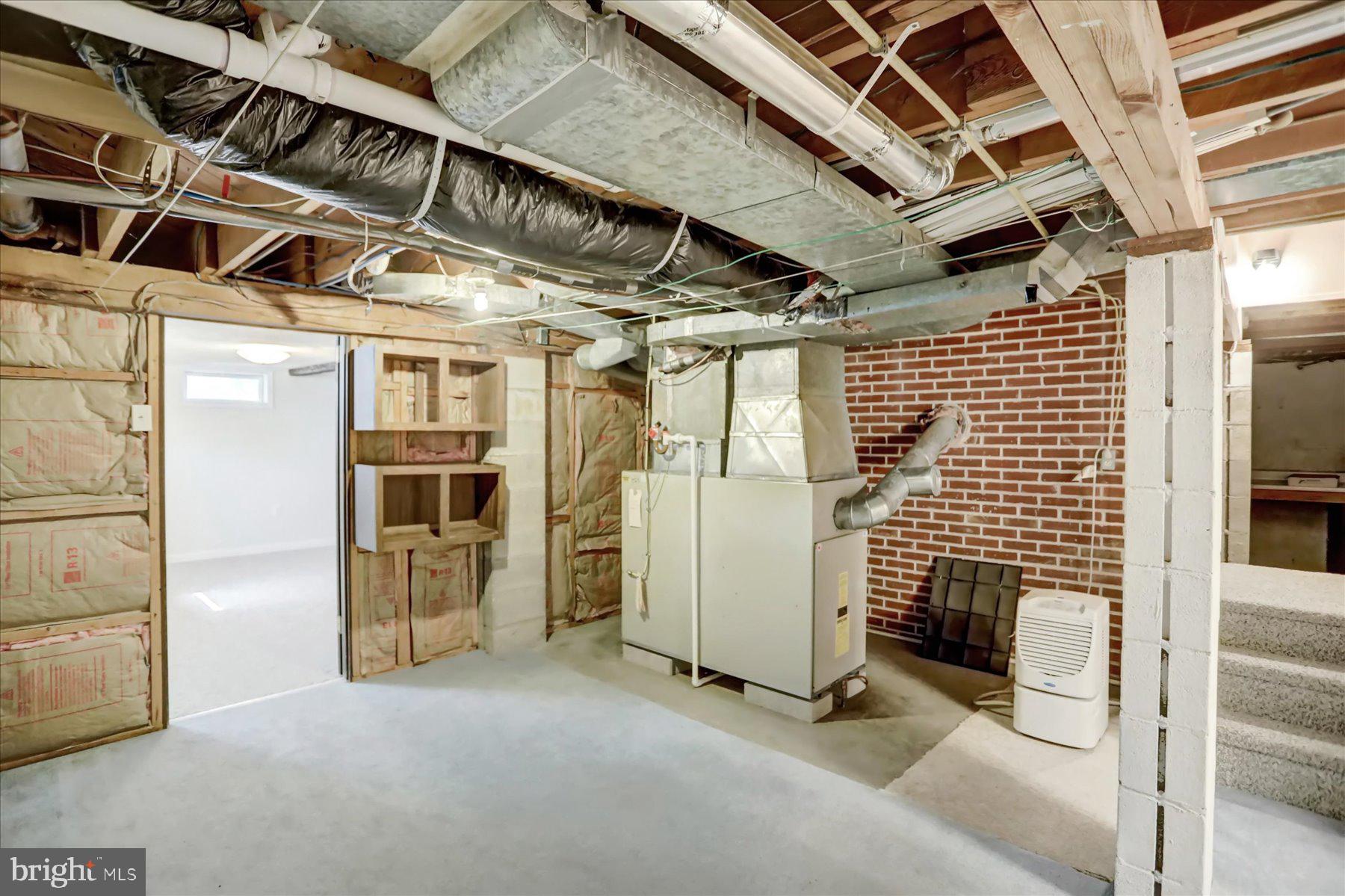 4287 Old Us-322 Reedsville, PA 17084 - Photo 25 of 33 Spacious basement with potential charm.