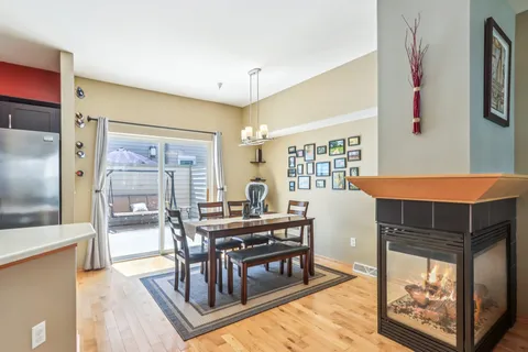 $335,000 | 57 S Gardens Way, Fitchburg, WI 53711