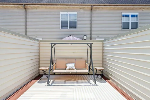 $335,000 | 57 S Gardens Way, Fitchburg, WI 53711