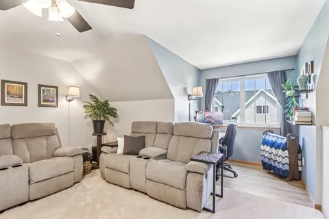 $335,000 | 57 S Gardens Way, Fitchburg, WI 53711