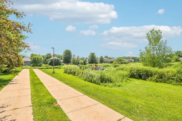 $335,000 | 57 S Gardens Way, Fitchburg, WI 53711