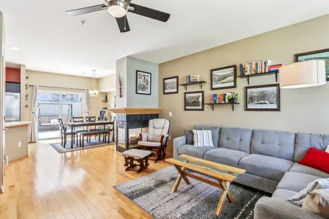 $335,000 | 57 S Gardens Way, Fitchburg, WI 53711