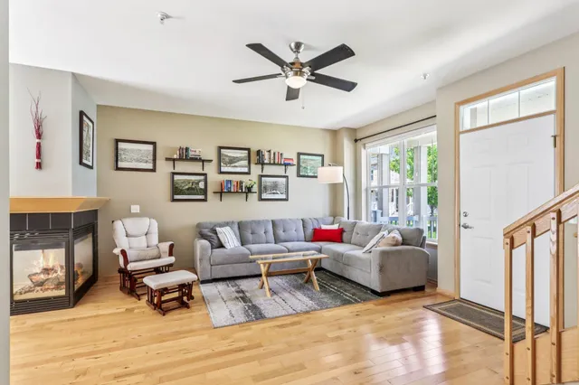 $335,000 | 57 S Gardens Way, Fitchburg, WI 53711